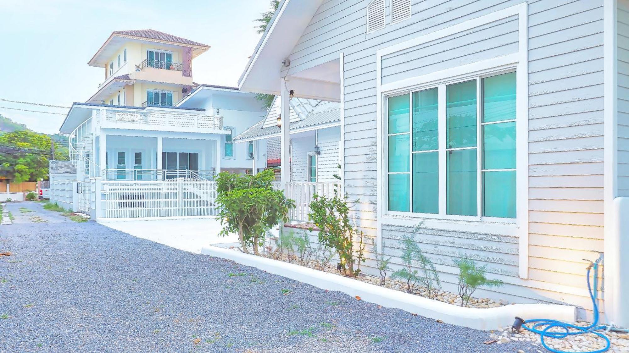 Baan Casita With Private Seaside Cottage 후아 힌 외부 사진